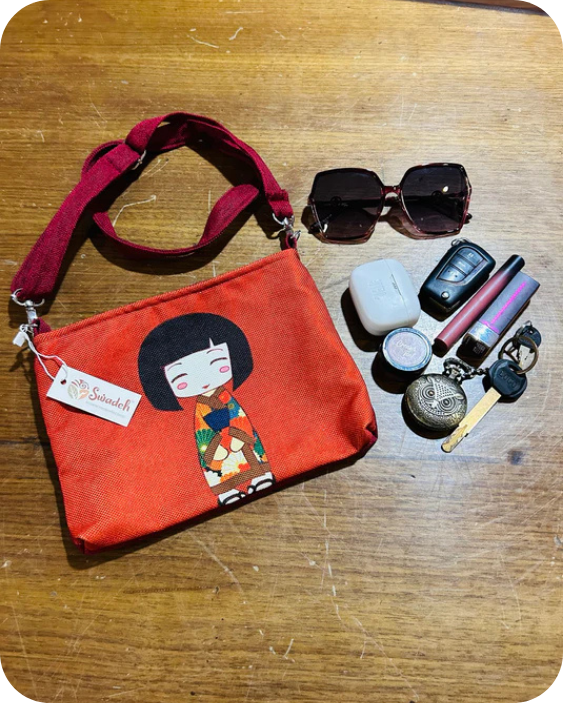 Woody & Wink Kawaii Sling Bag