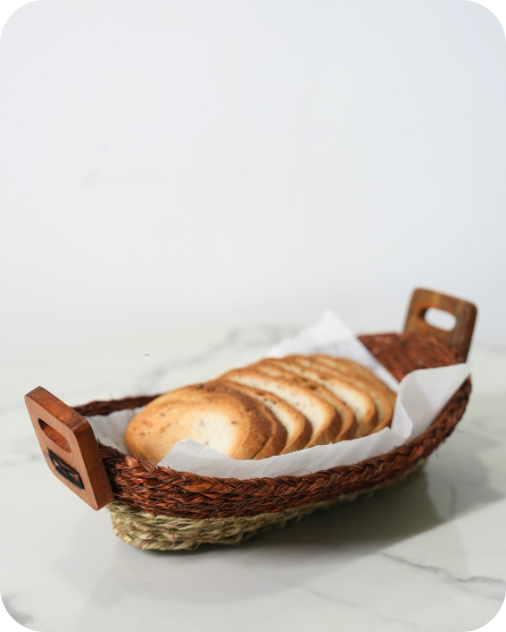 THE LOAF LOUNGE (SET OF 2)