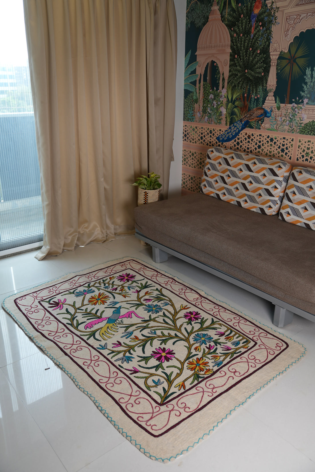 Living Room Rug - Floral Noor