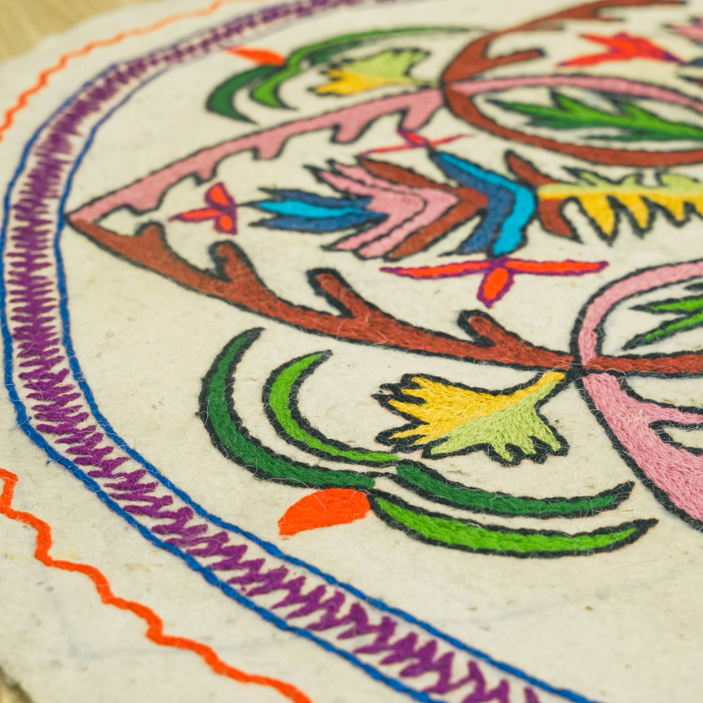 Round Rug - Heartfelt Harmony