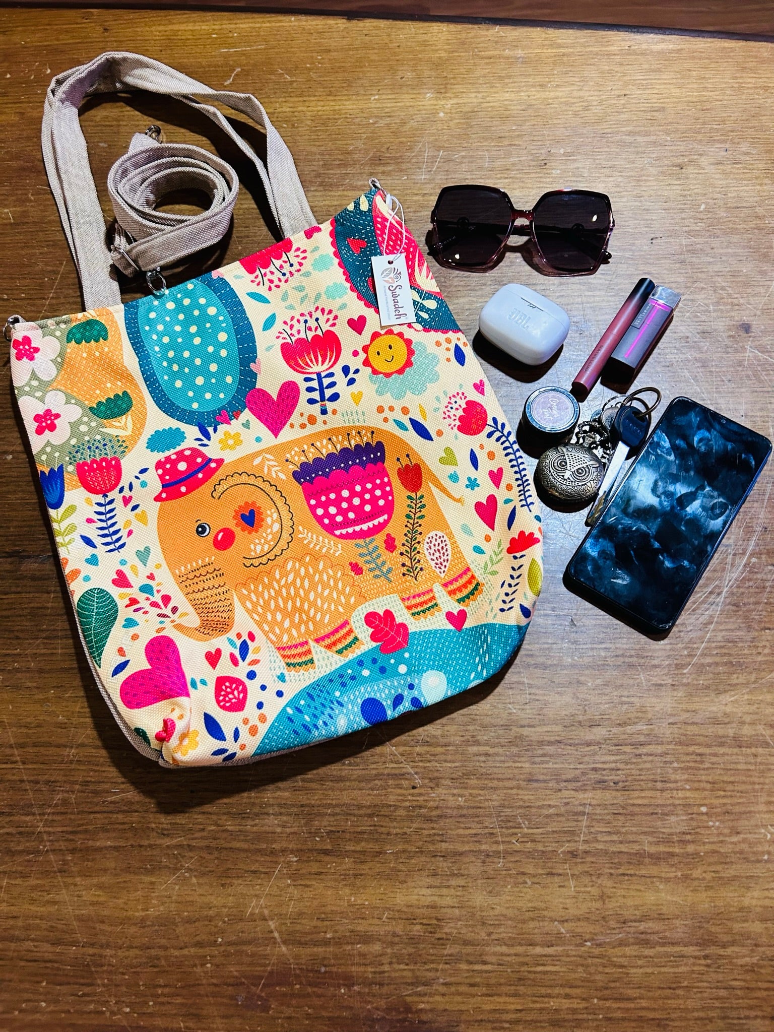 Ivory Impression Tote Bag