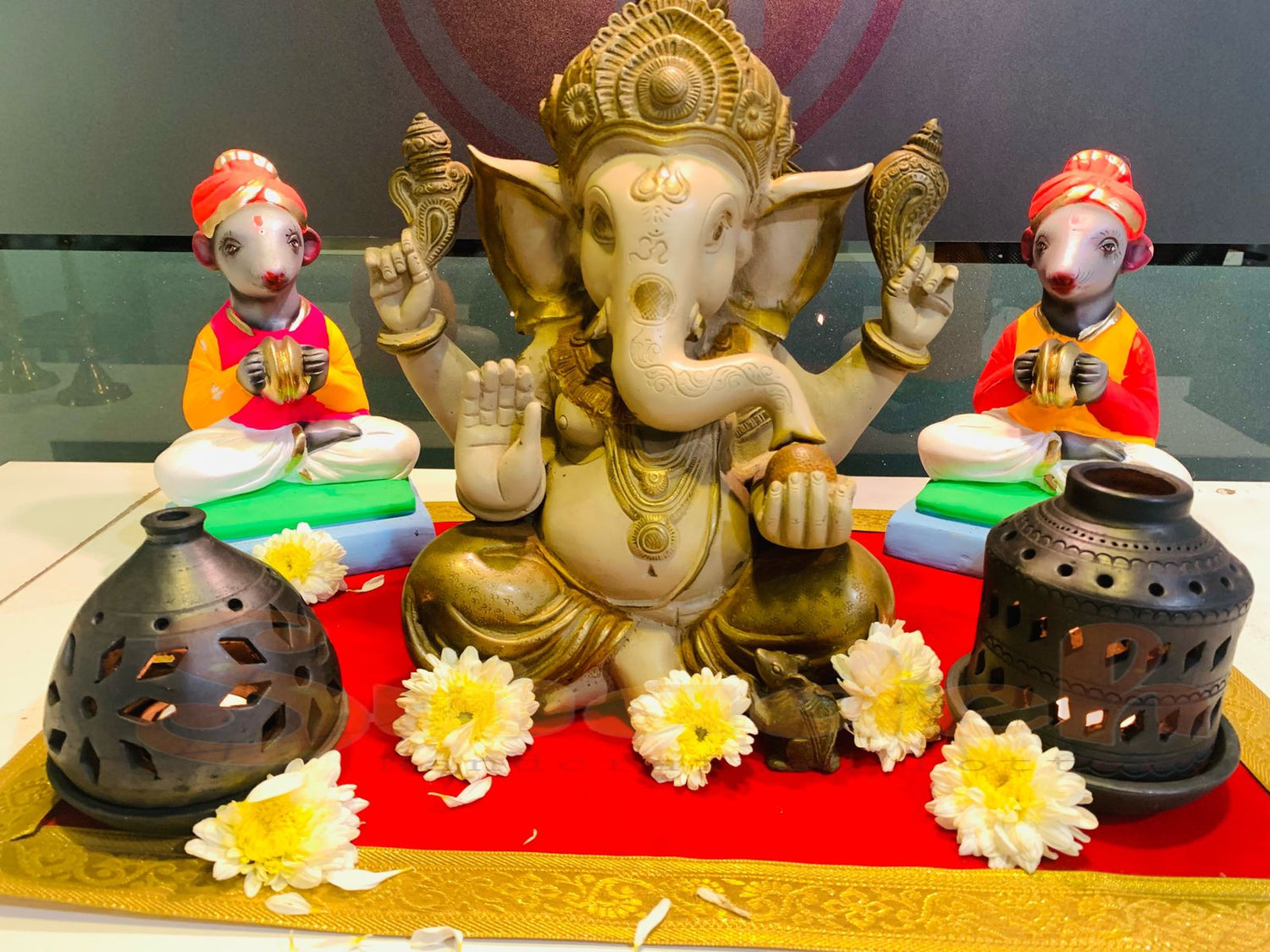 Nature's Blessings: Eco-Friendly Mandap Designs for Ganpati 2023