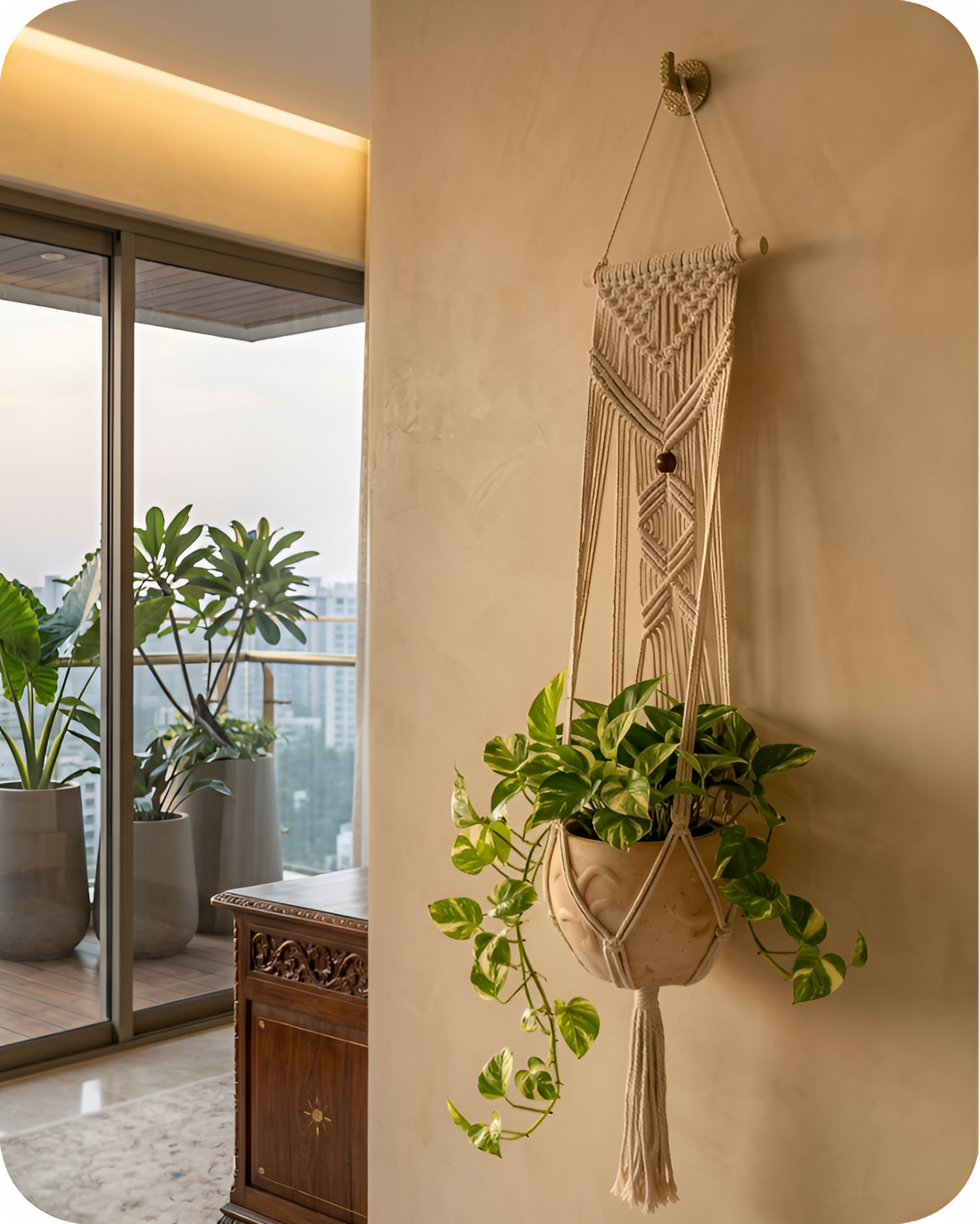 Flora-Macramé Plant Holder