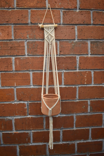 Nova-Macramé Plant Holder