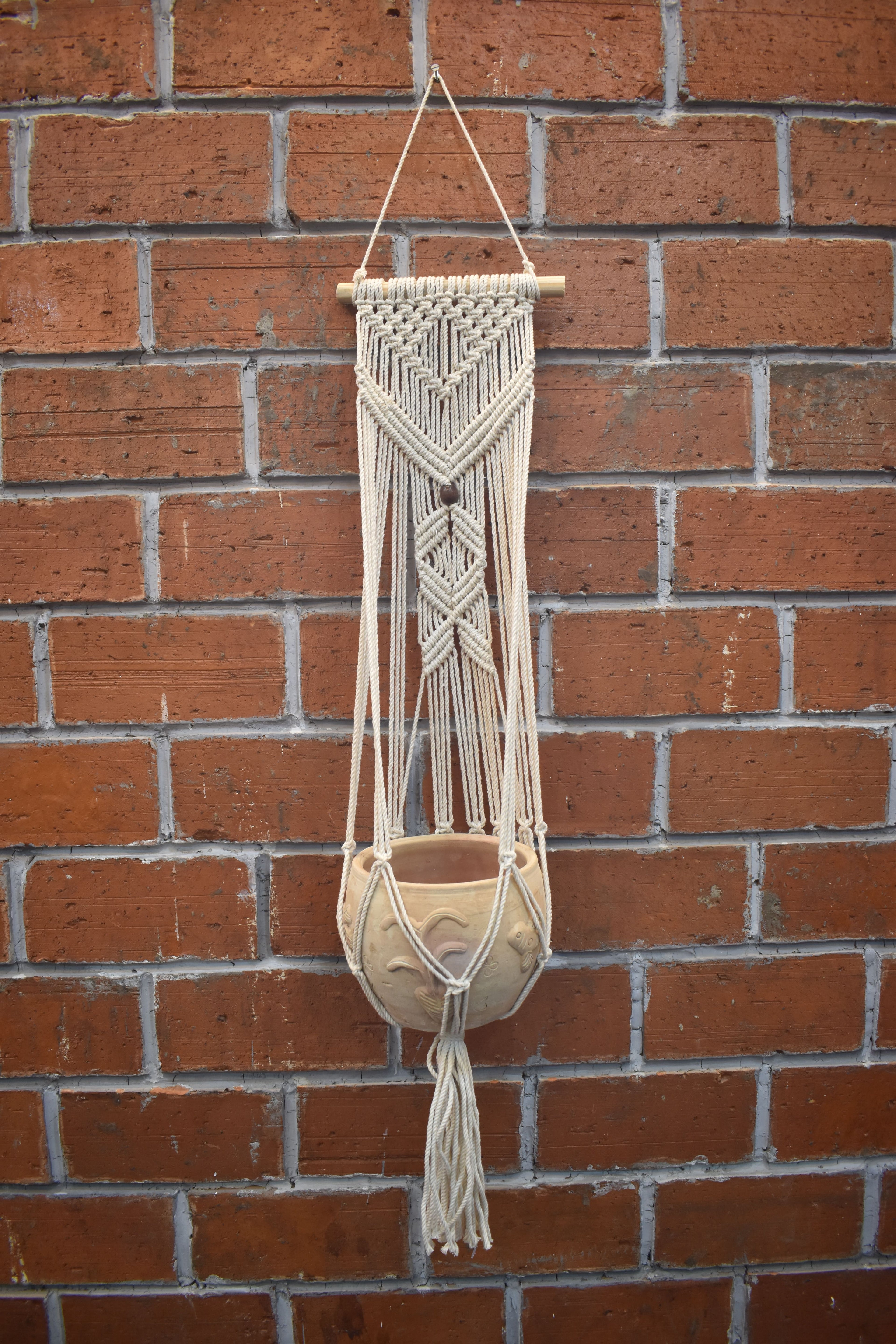 Flora-Macramé Plant Holder