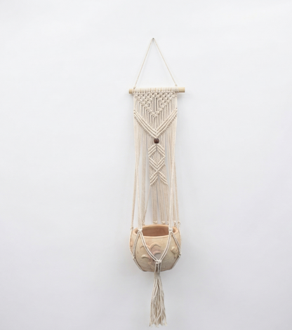 Flora-Macramé Plant Holder
