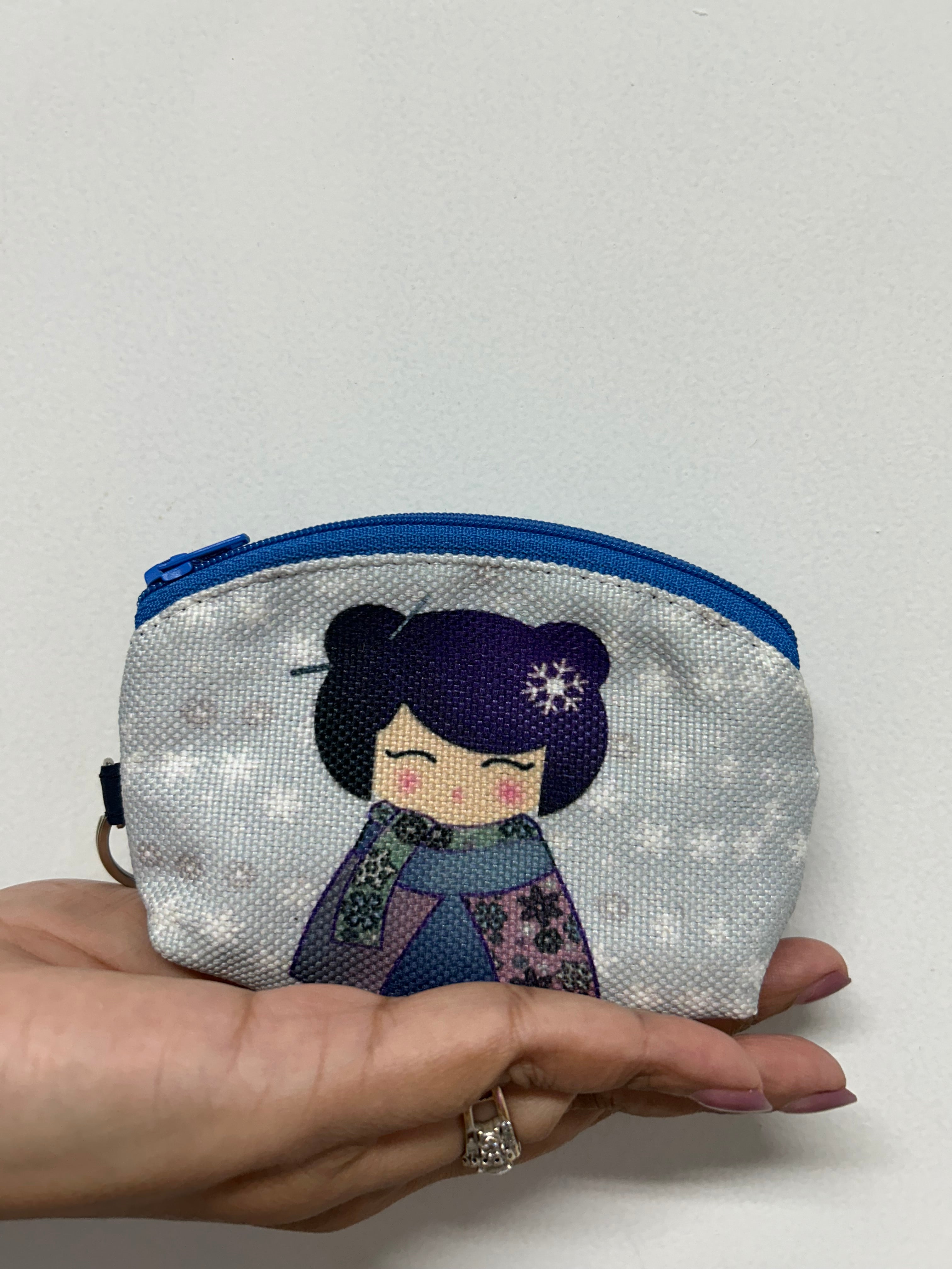 Snow Kawaii Mini Pouch